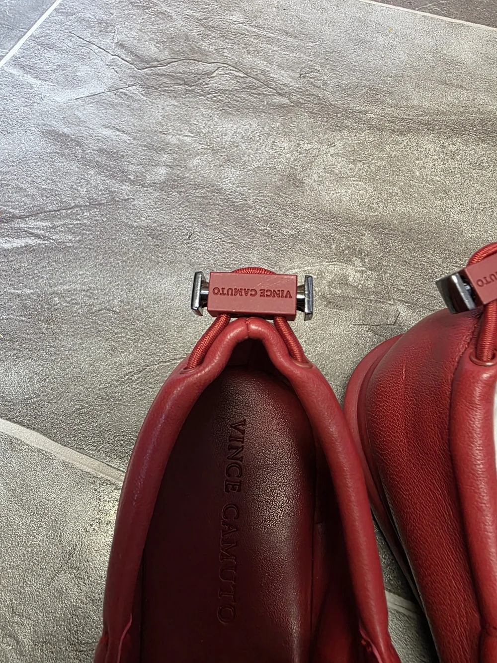 Vince Camuto Bendreta